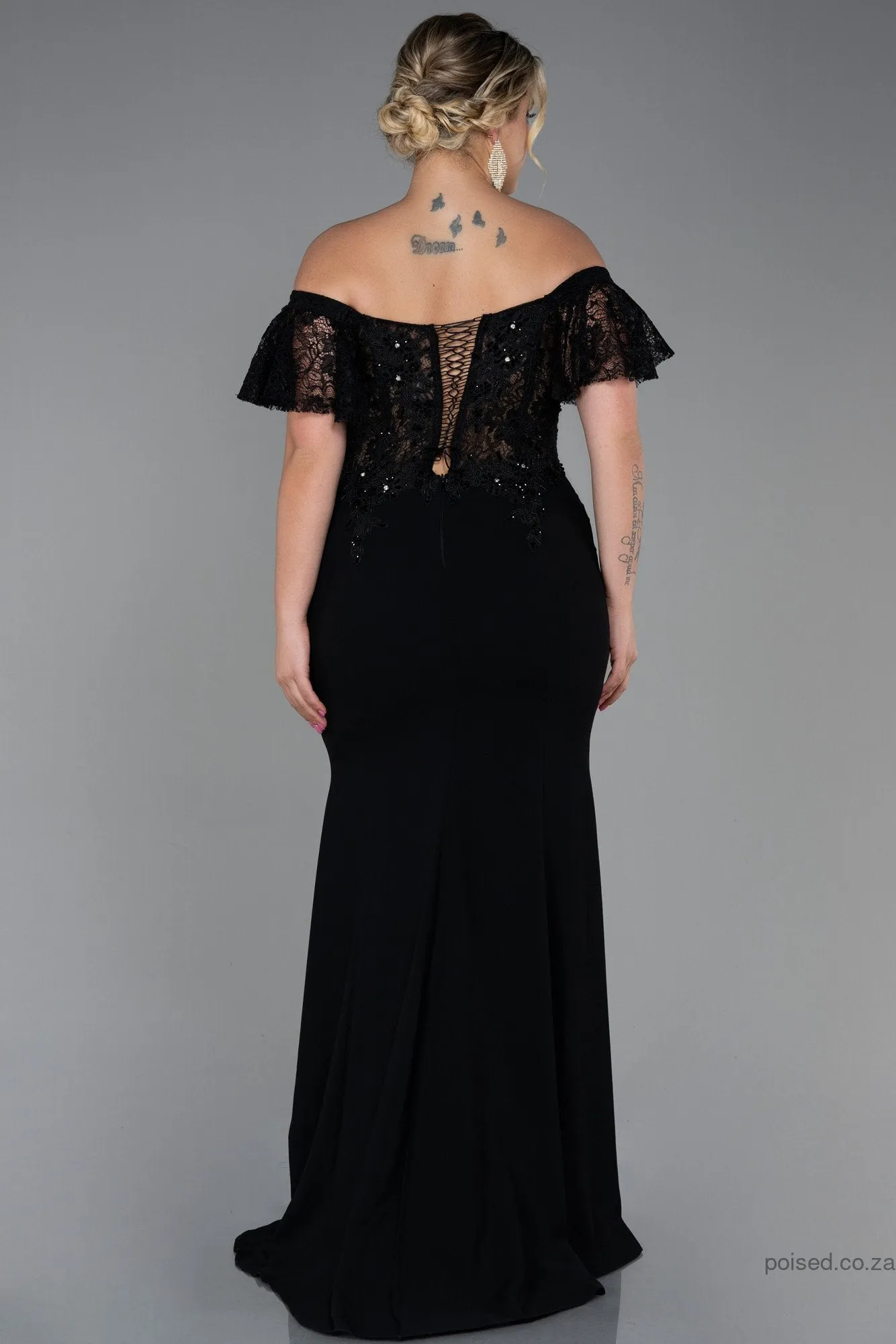 30170 Black Off-Shoulder Transparent Waist Slit Mermaid Dress
