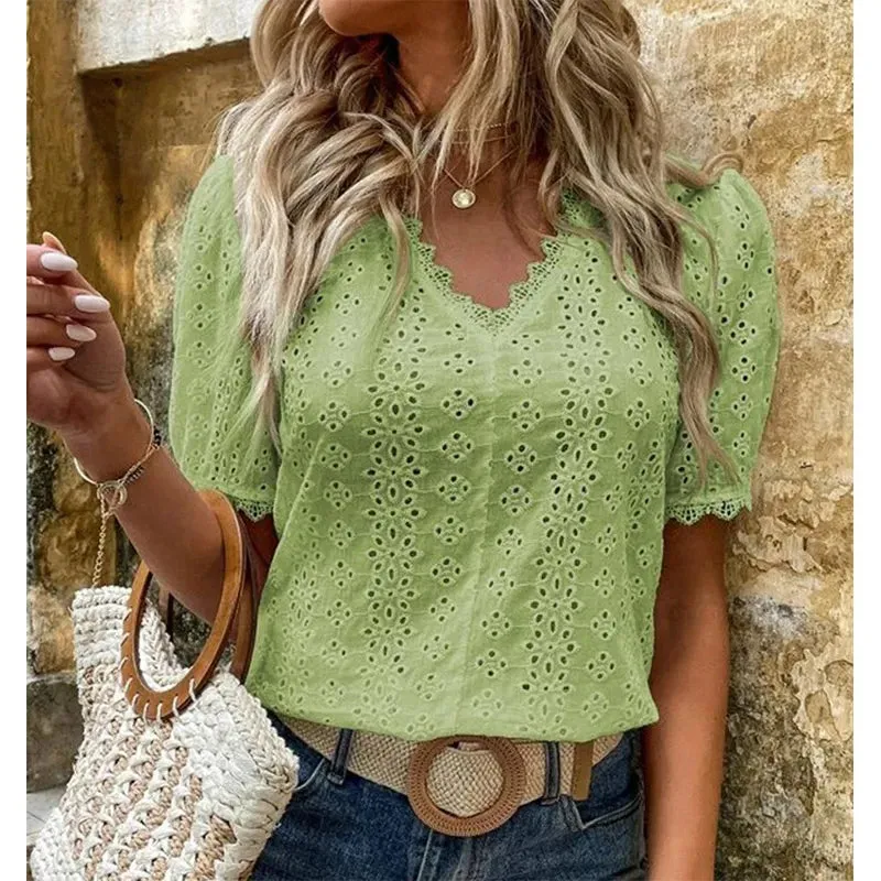 Alta® | Summer Lace Blouse