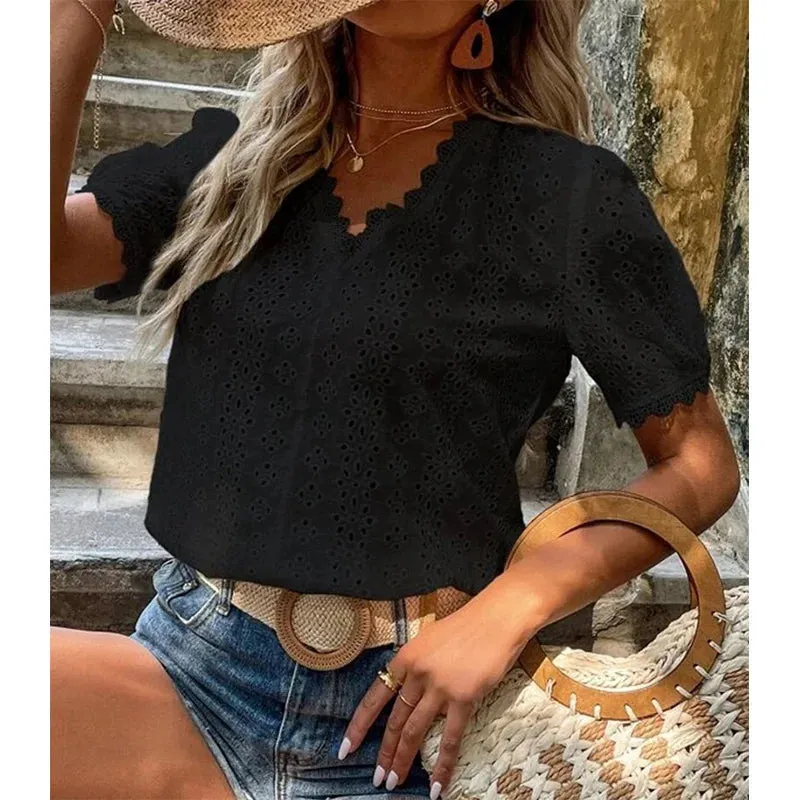 Alta® | Summer Lace Blouse