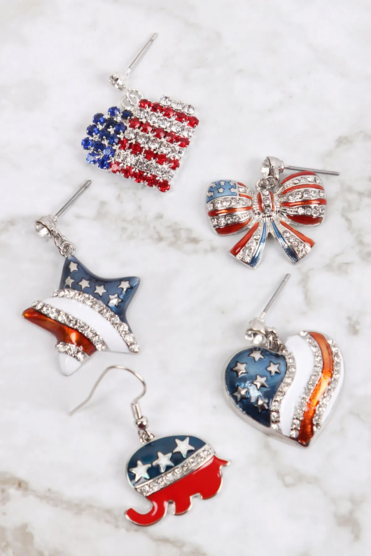 AMERICAN FLAG HEART ACCENT RHINESTONE EARRINGS