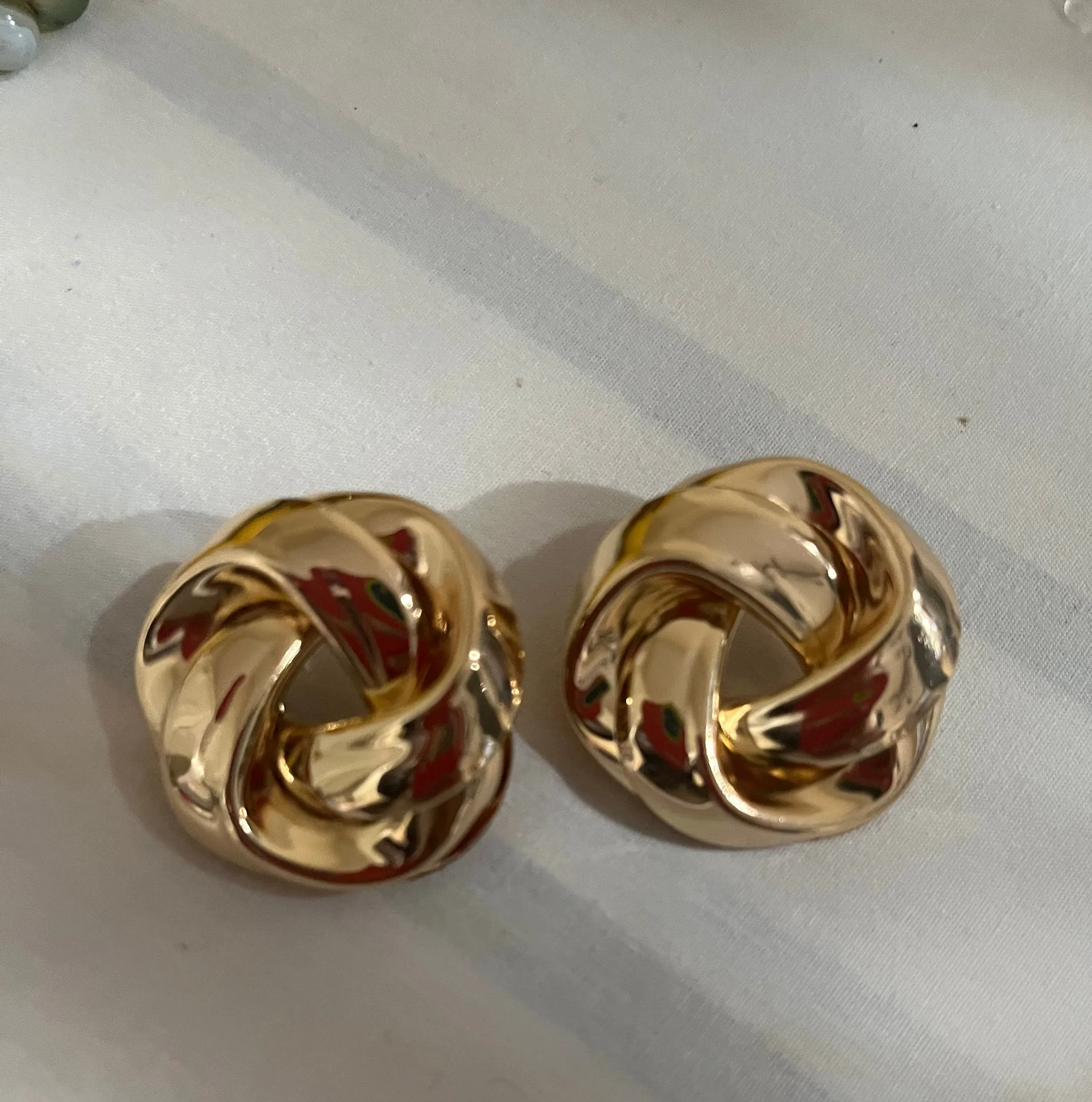 Big gold stud earrings , gold studs  gold pierced round studs large , round gold earrings , chunky gold studs metal knot