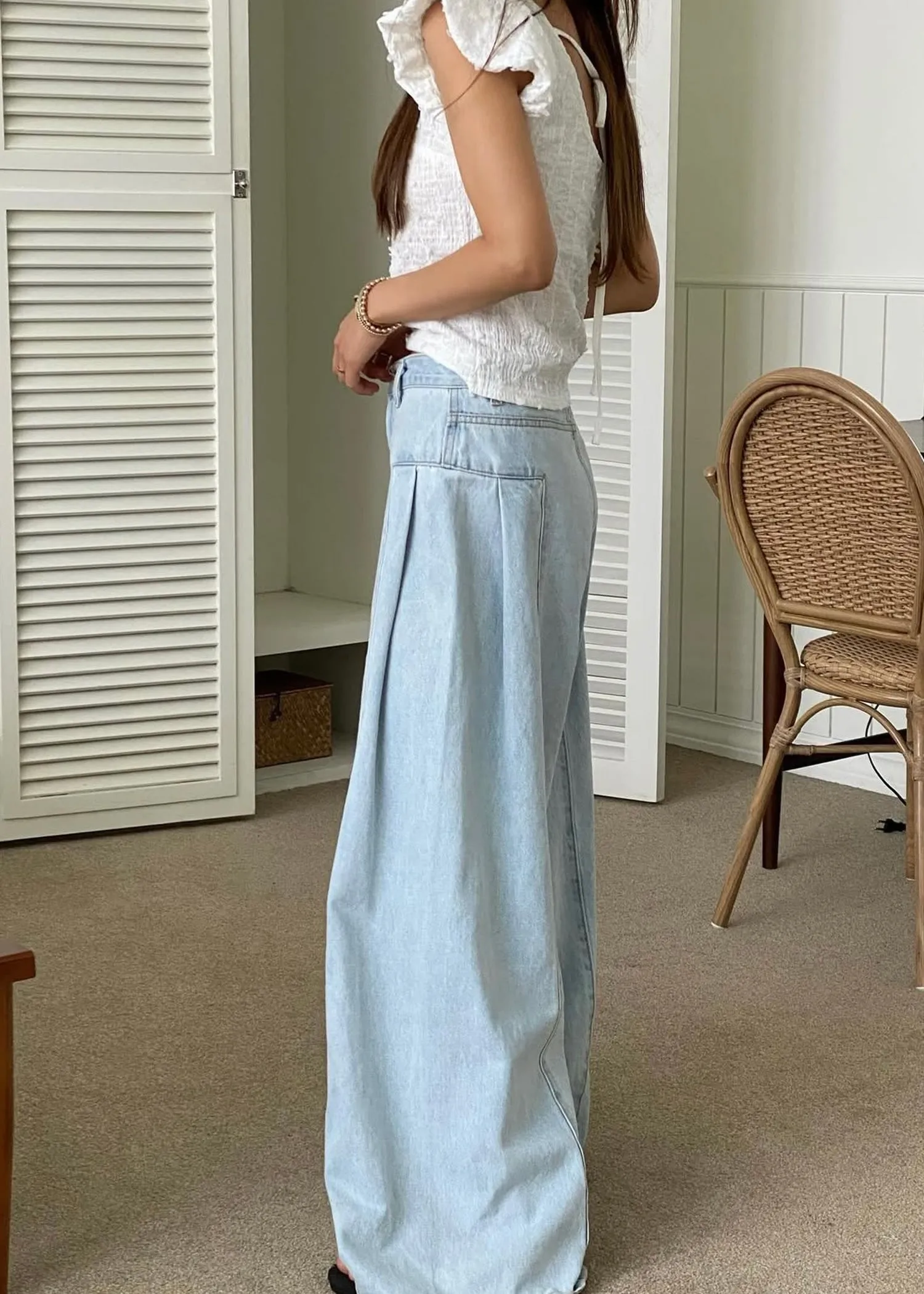 Blue High Waisted Wide Jeans