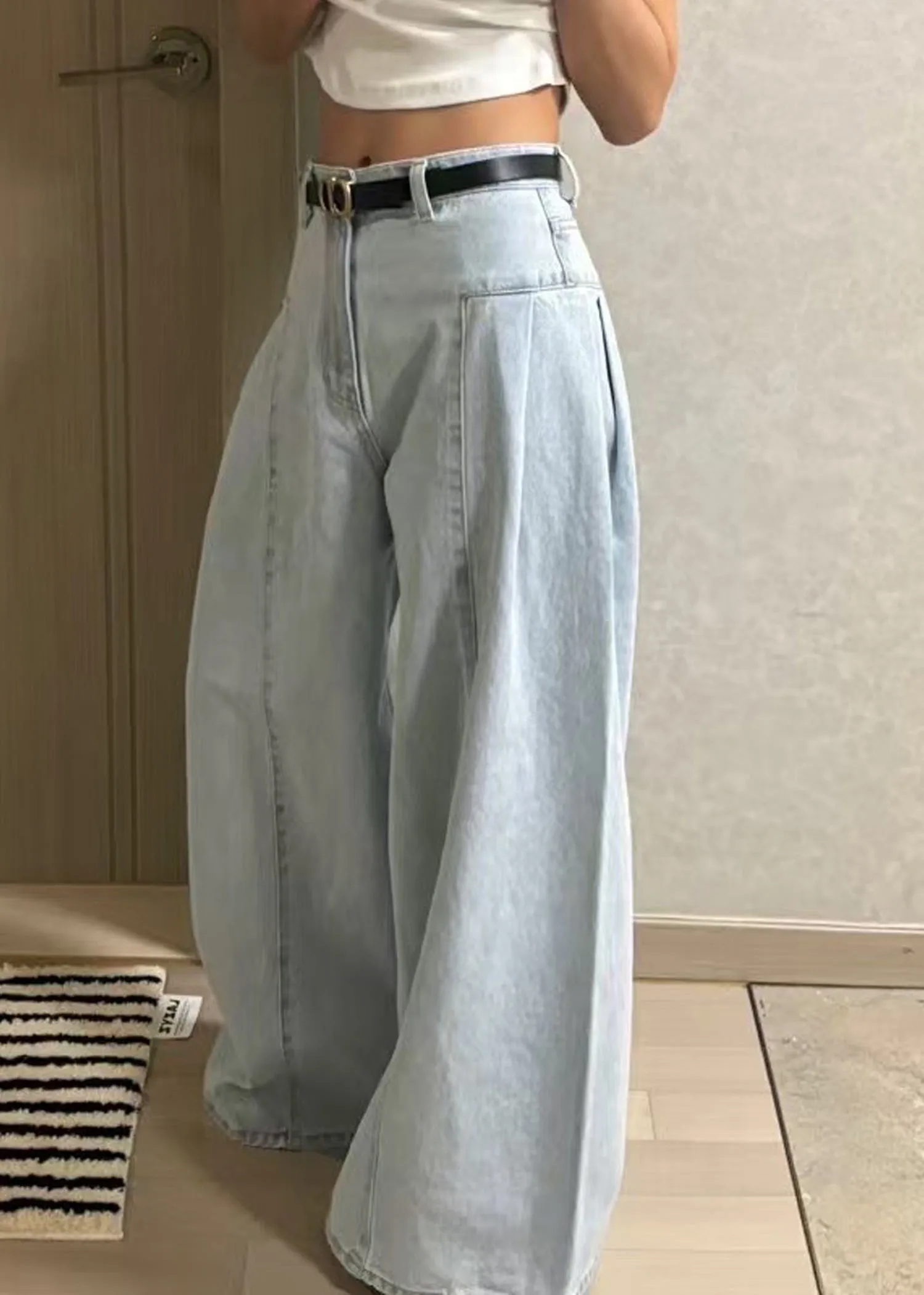 Blue High Waisted Wide Jeans