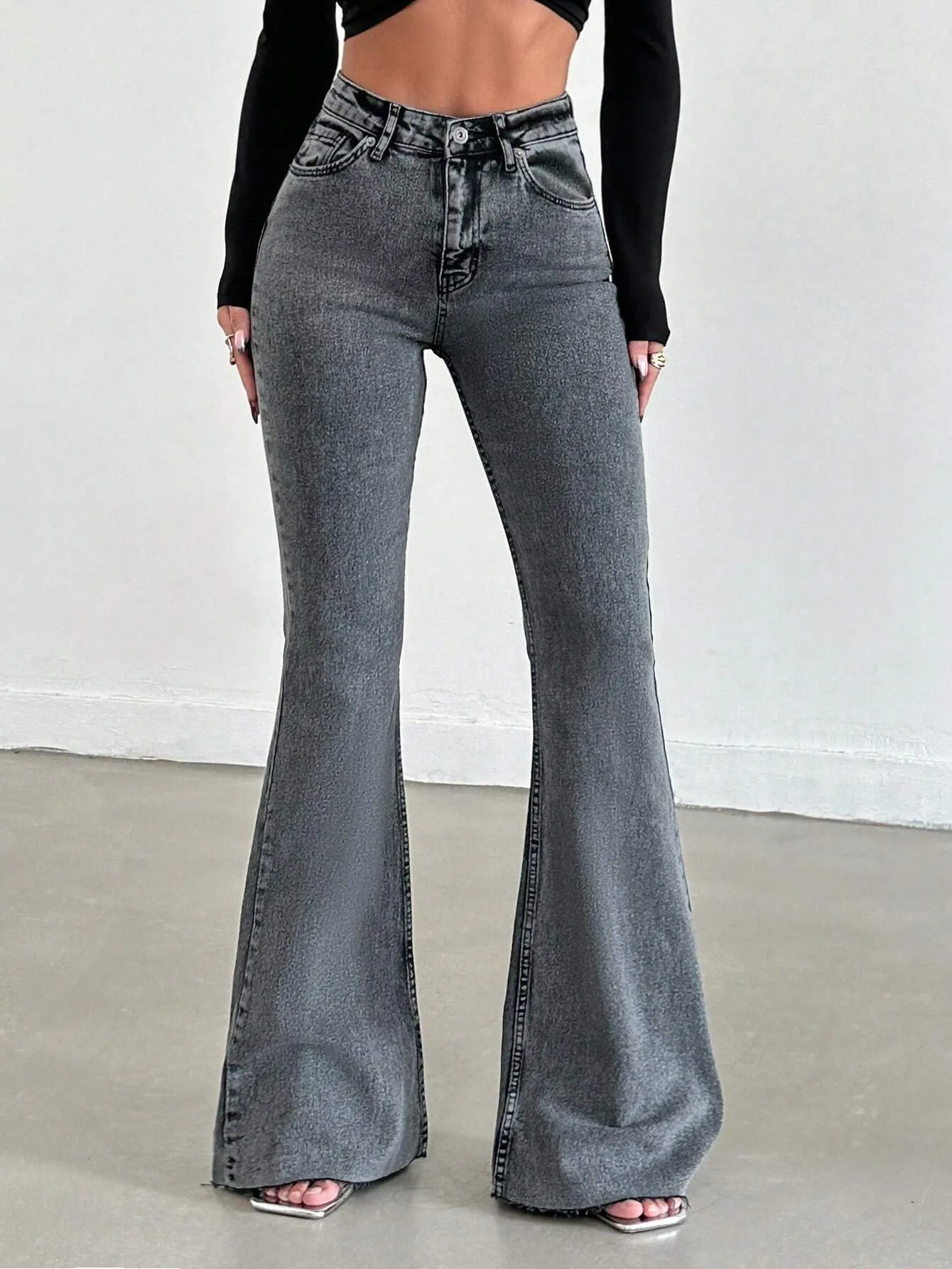 Bootcut jeans - highwaisted