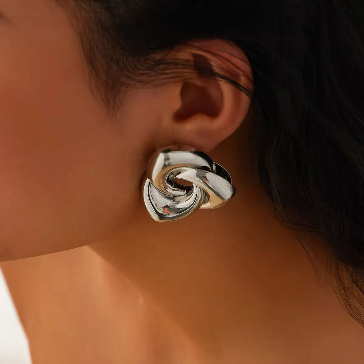 Charm Spiral Flower Stud Earrings