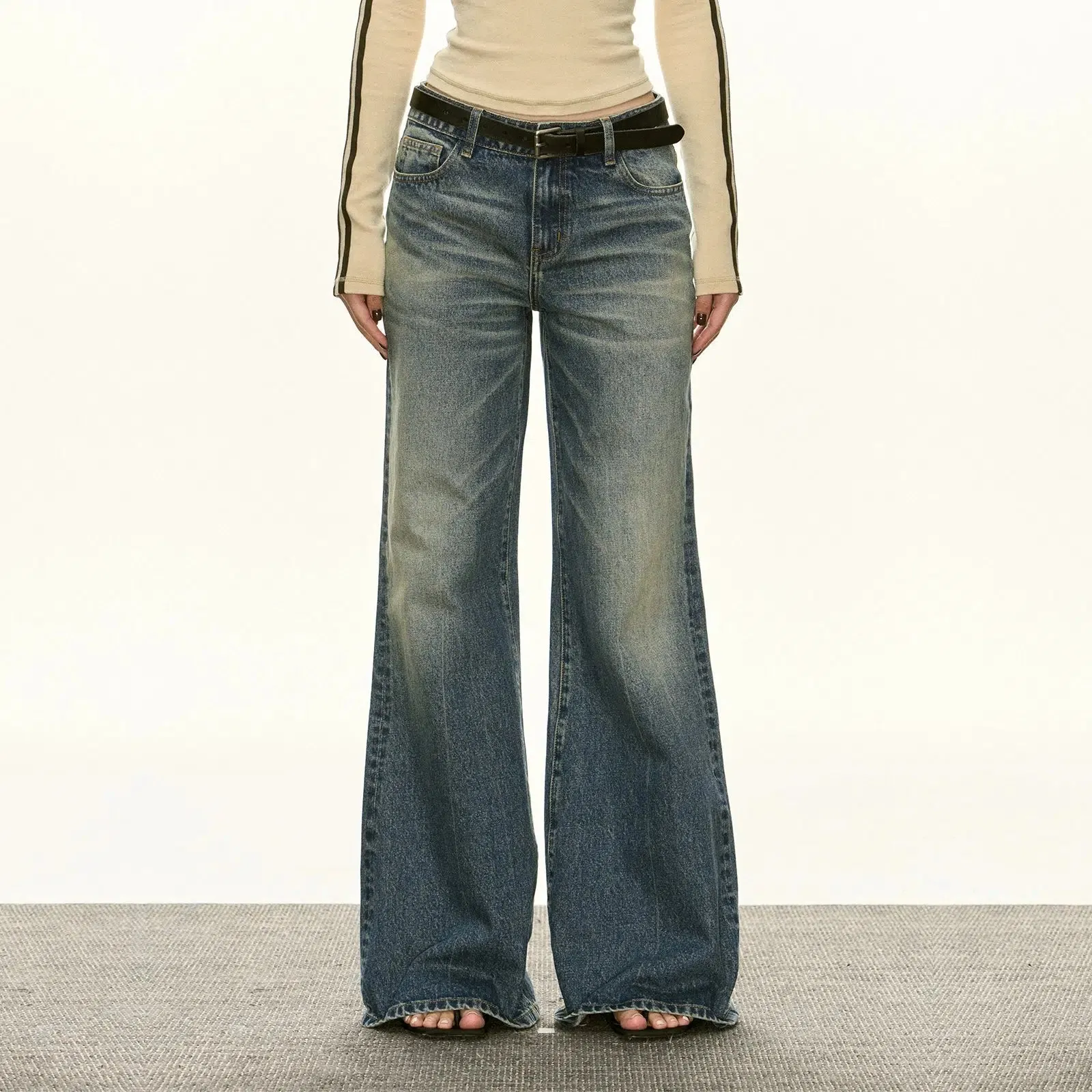 Classic High-Waisted Flared Jeans
