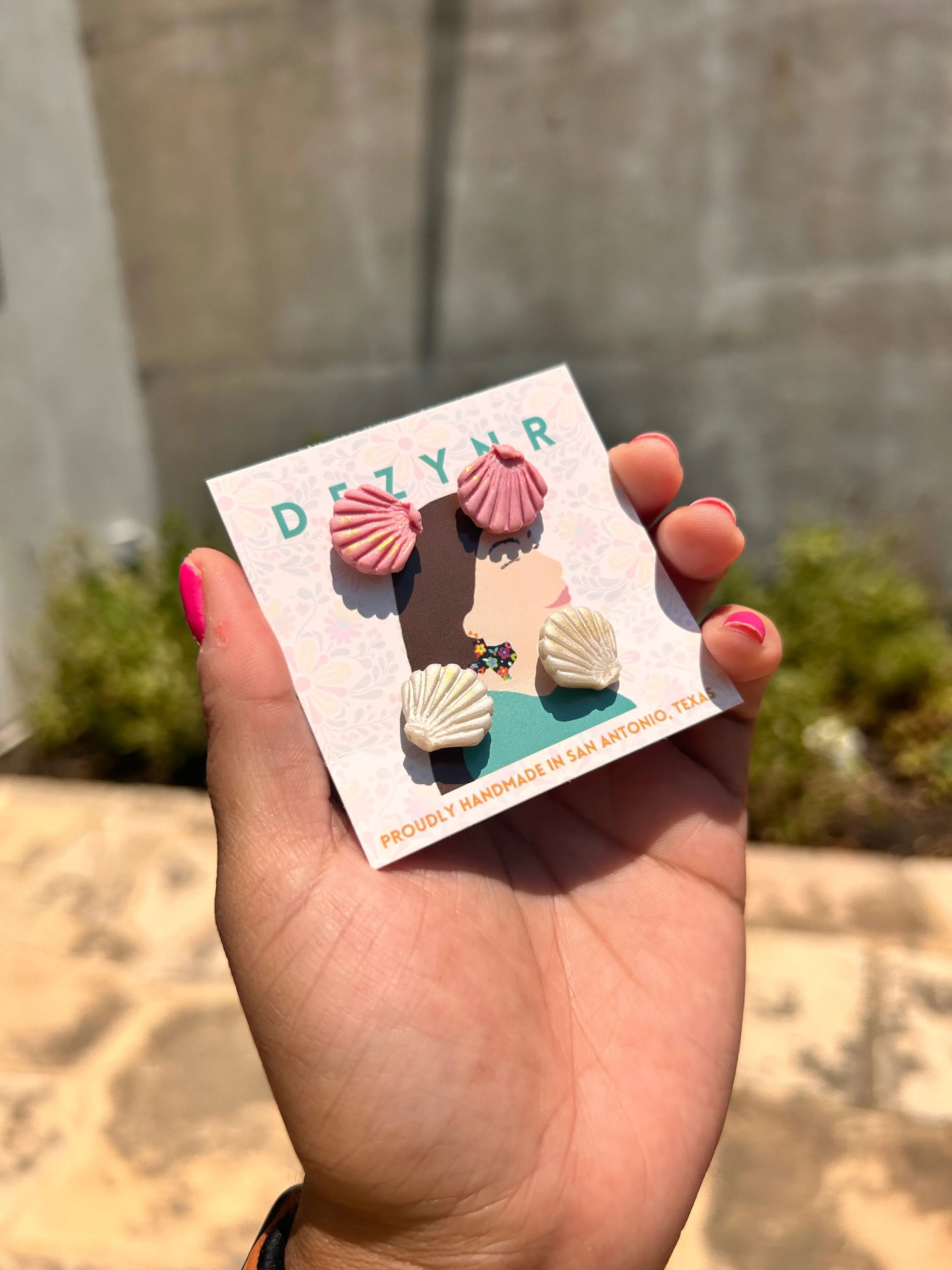 Conch set