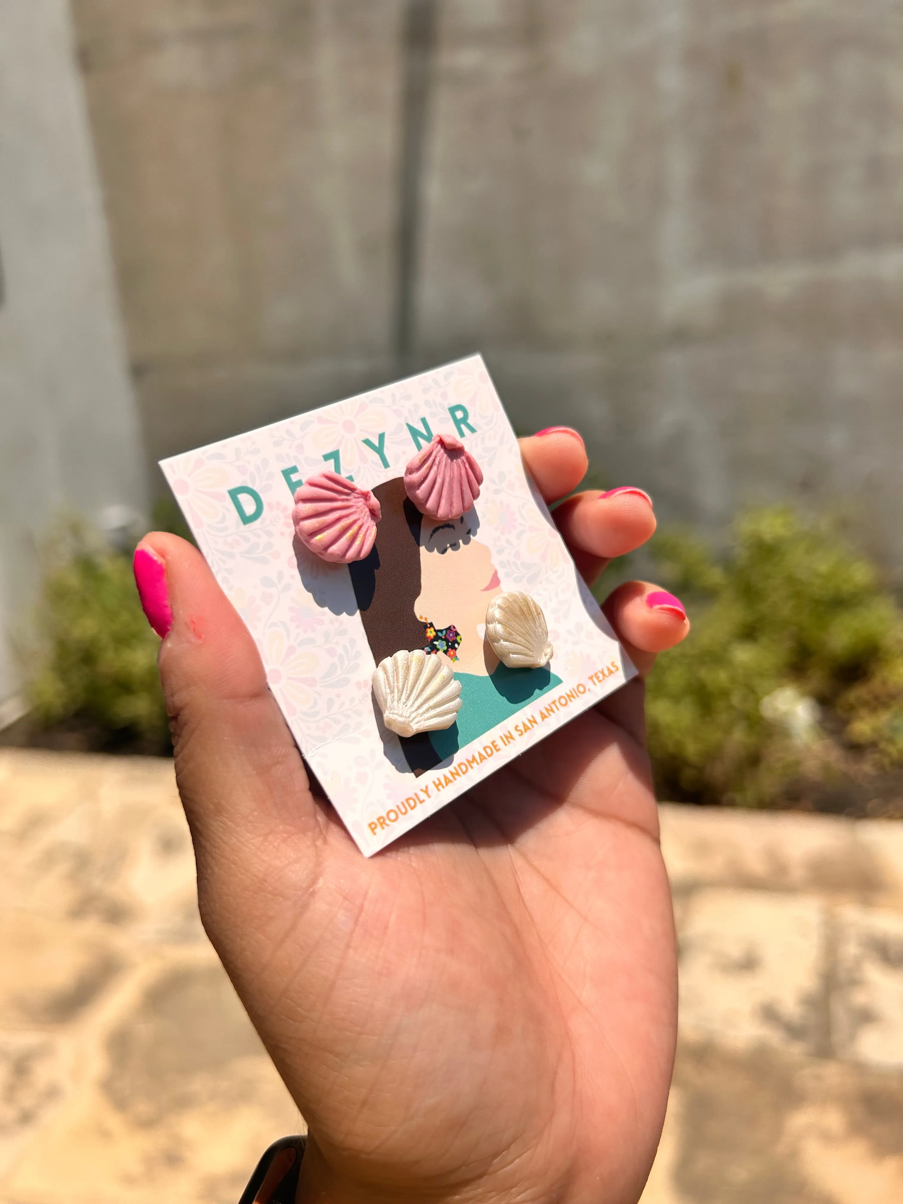 Conch set