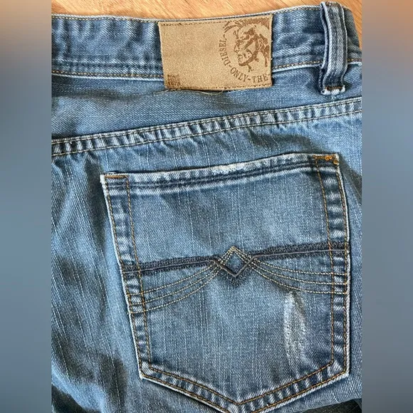 Diesel Industry Denim Division Blue Jeans Boyfriend Straight leg  Sz 38 Men’s