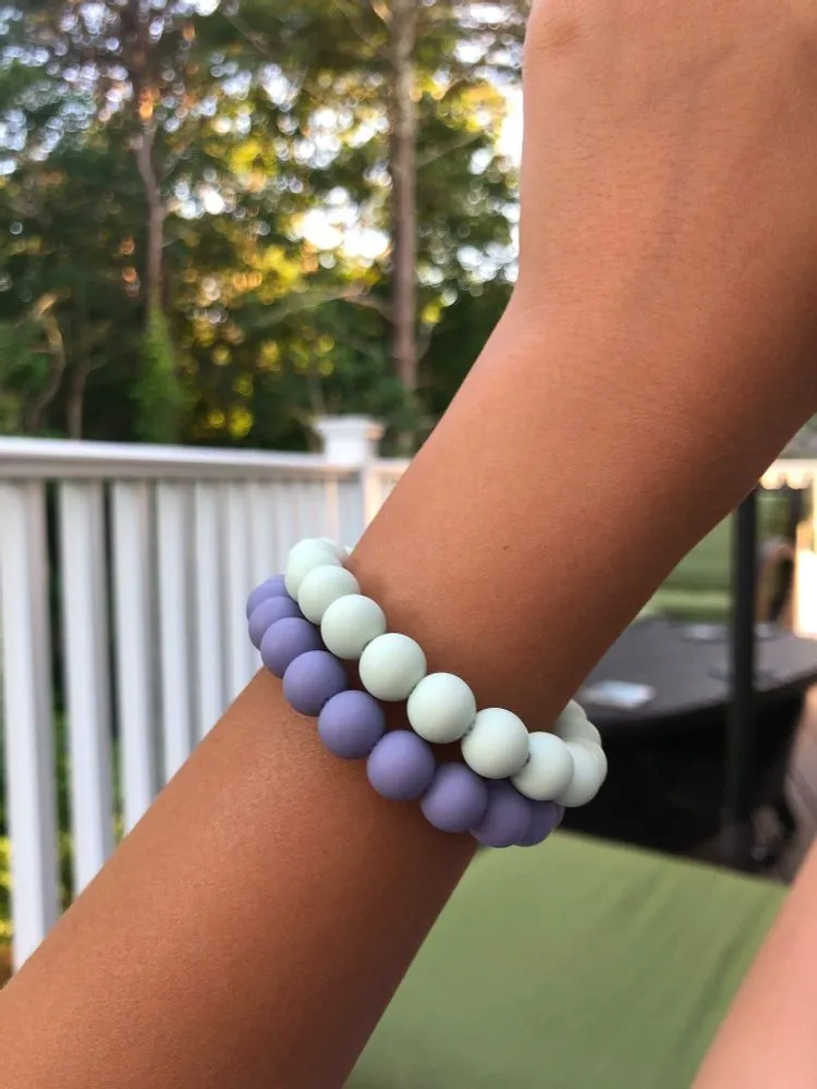 Dove Silicon rubber 9MM bead bracelets