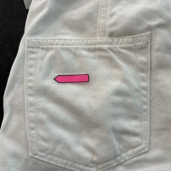 Essentiel Antwerp Delay Off-White Denim Cargo Shorts - Women's Size 25, NWT