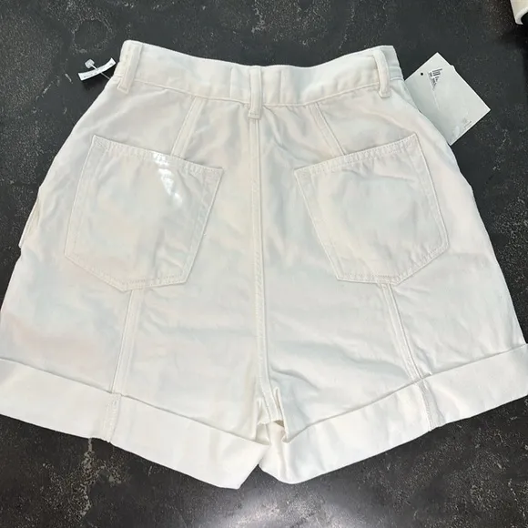 Essentiel Antwerp Delay Off-White Denim Cargo Shorts - Women's Size 25, NWT