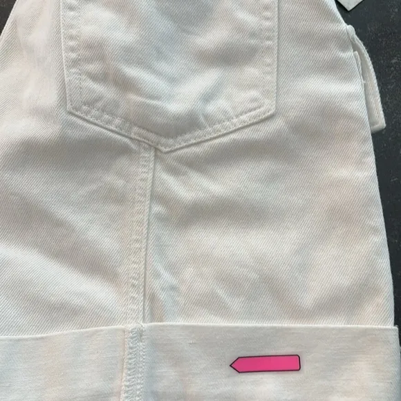 Essentiel Antwerp Delay Off-White Denim Cargo Shorts - Women's Size 25, NWT