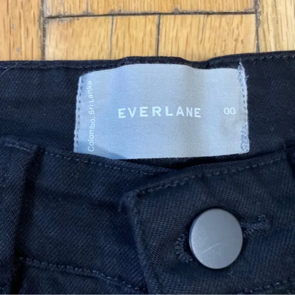 Everlane Black The Straight Leg Crop Jeans Size 00