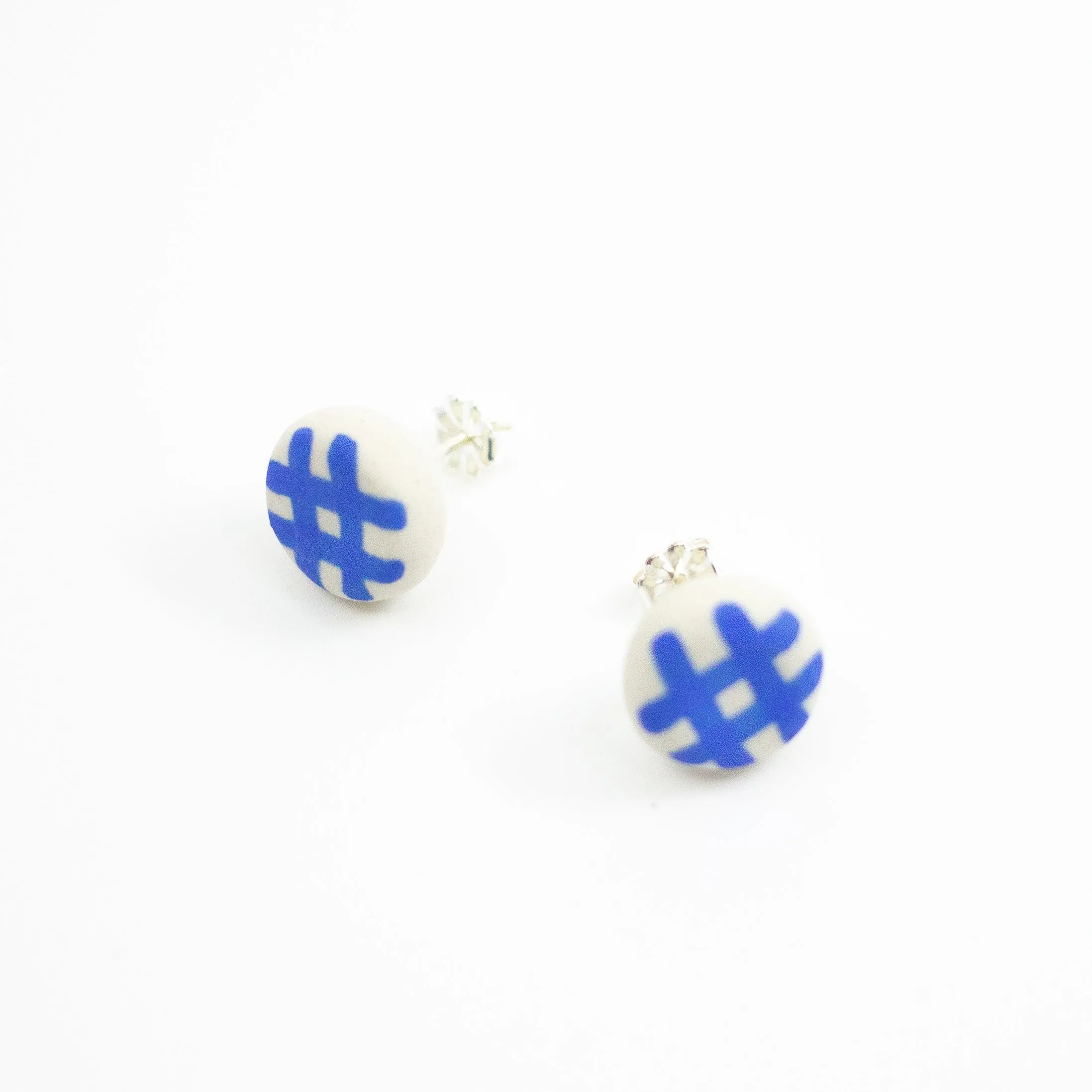 GINGHAM STUD EARRINGS - BRIGHT BLUE