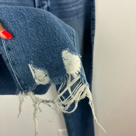 Good American Good Boy High Waisted Chewed Hem Boyfriend Jeans Size 28