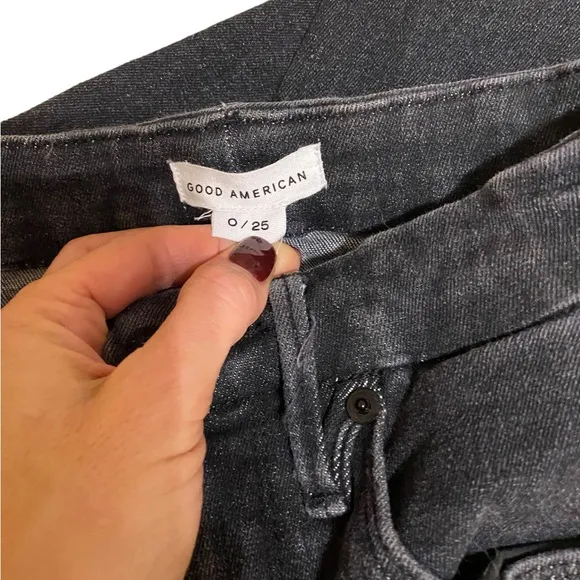 Good American Good Legs Straight Leg Jeans