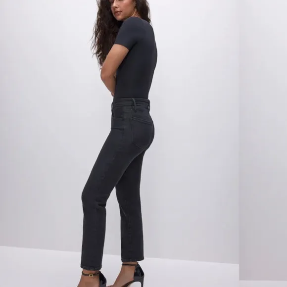 Good American Good Legs Straight Leg Jeans