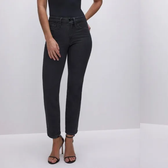 Good American Good Legs Straight Leg Jeans