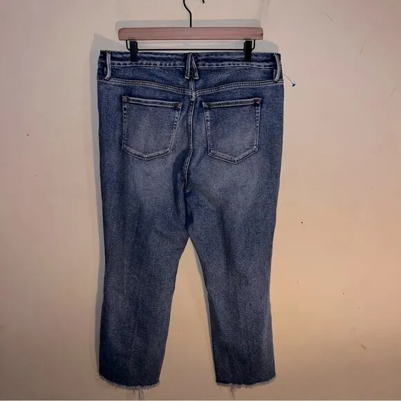 GOOD AMERICAN straight leg high rise jeans with raw hemline 16