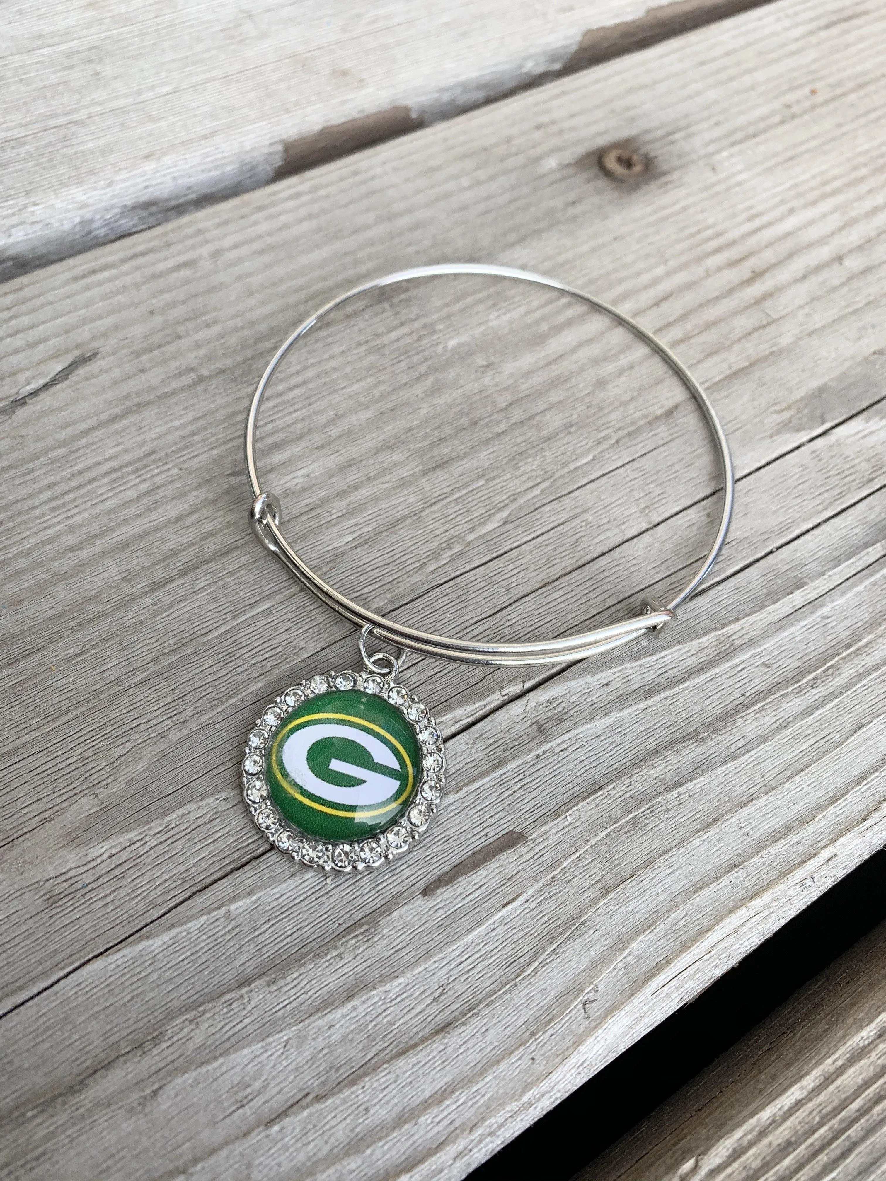 Green Bay Packers | Football jewelry | Necklaces | Earrings | Bracelets | Keychains