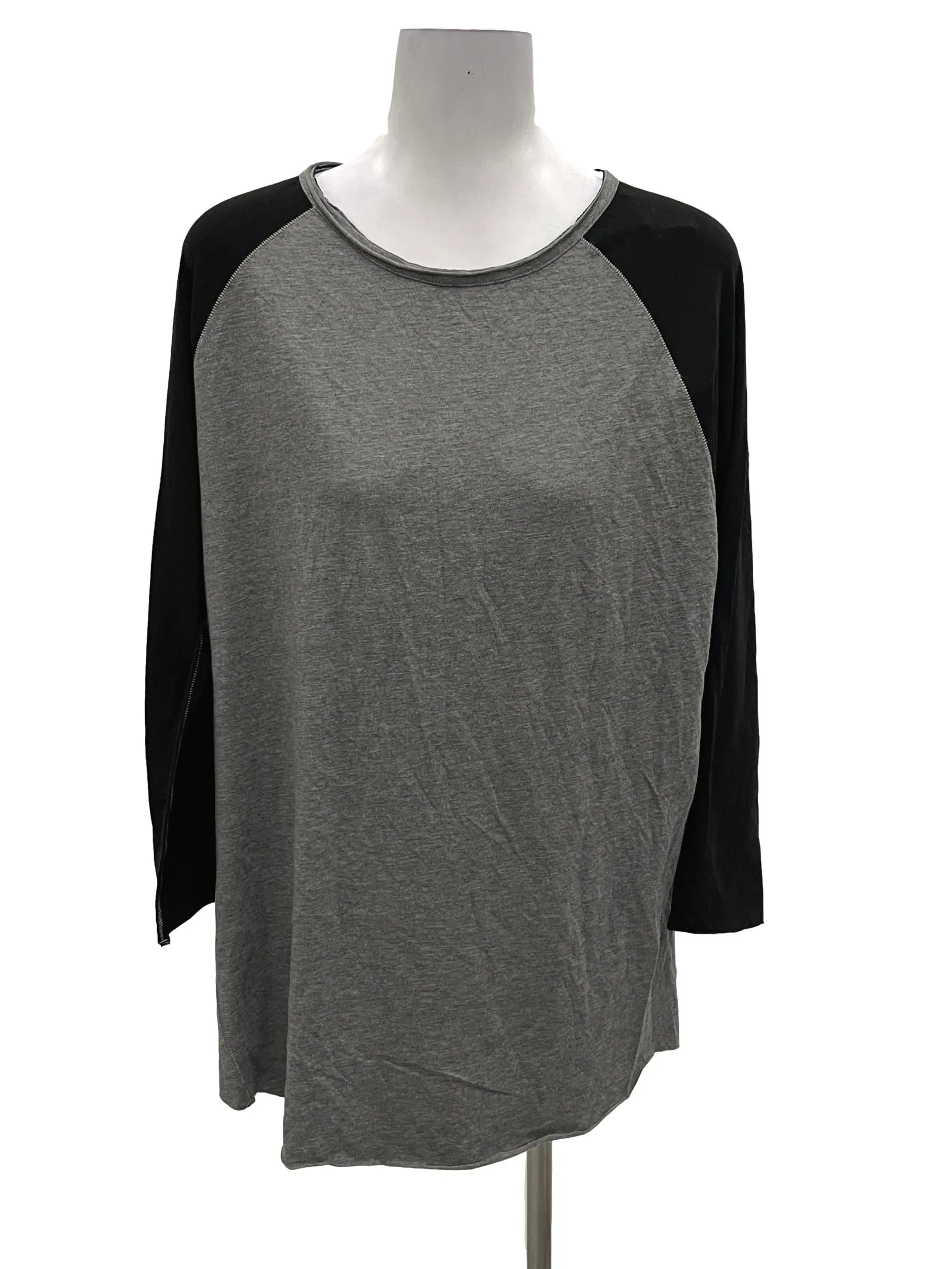 Grey Cali Mid Sleeve Top
