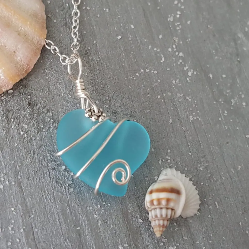 Hawaiian Jewelry Sea Glass Necklace, Wire Heart Necklace Turquoise Necklace Blue Necklace, Beach Jewelry Birthday Gift(December Birthstone)