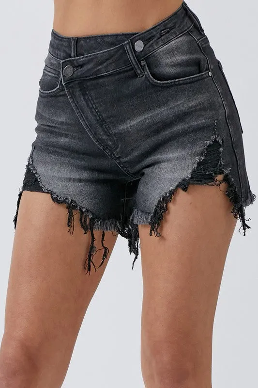 HIGH RISE CROSS OVER SHORTS