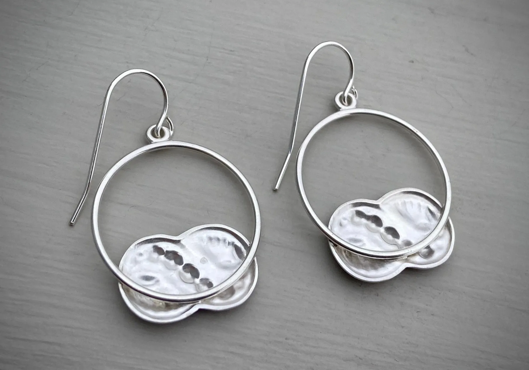 Infinity Hoop Earrings∞