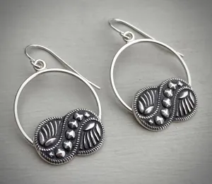 Infinity Hoop Earrings∞