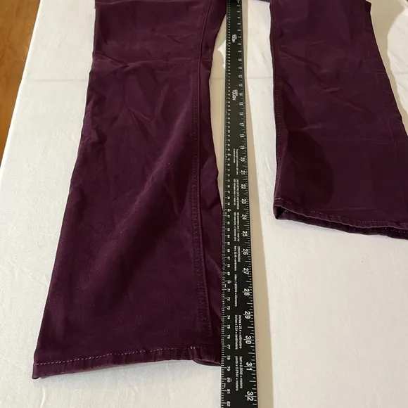 JEN 7 by 7 for all mankind size 4 jeans wine/ maroon  highwaist straight leg
