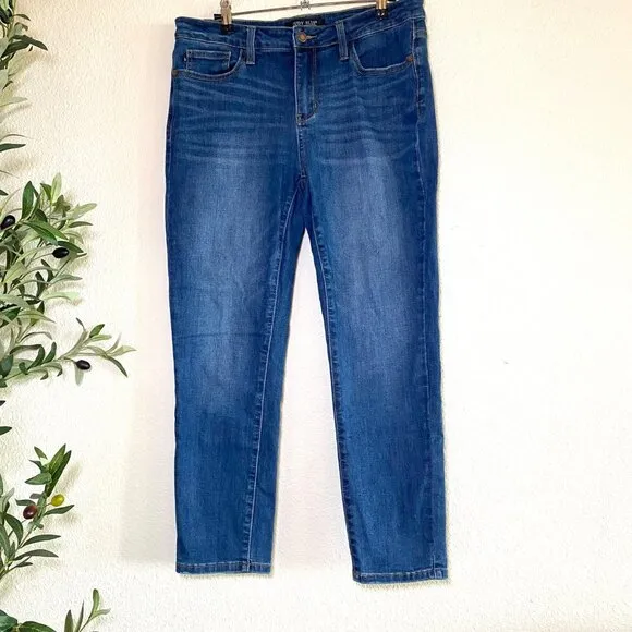 Judy Blue Relaxed Fit Mid Rise Straight Leg Denim Jeans 31