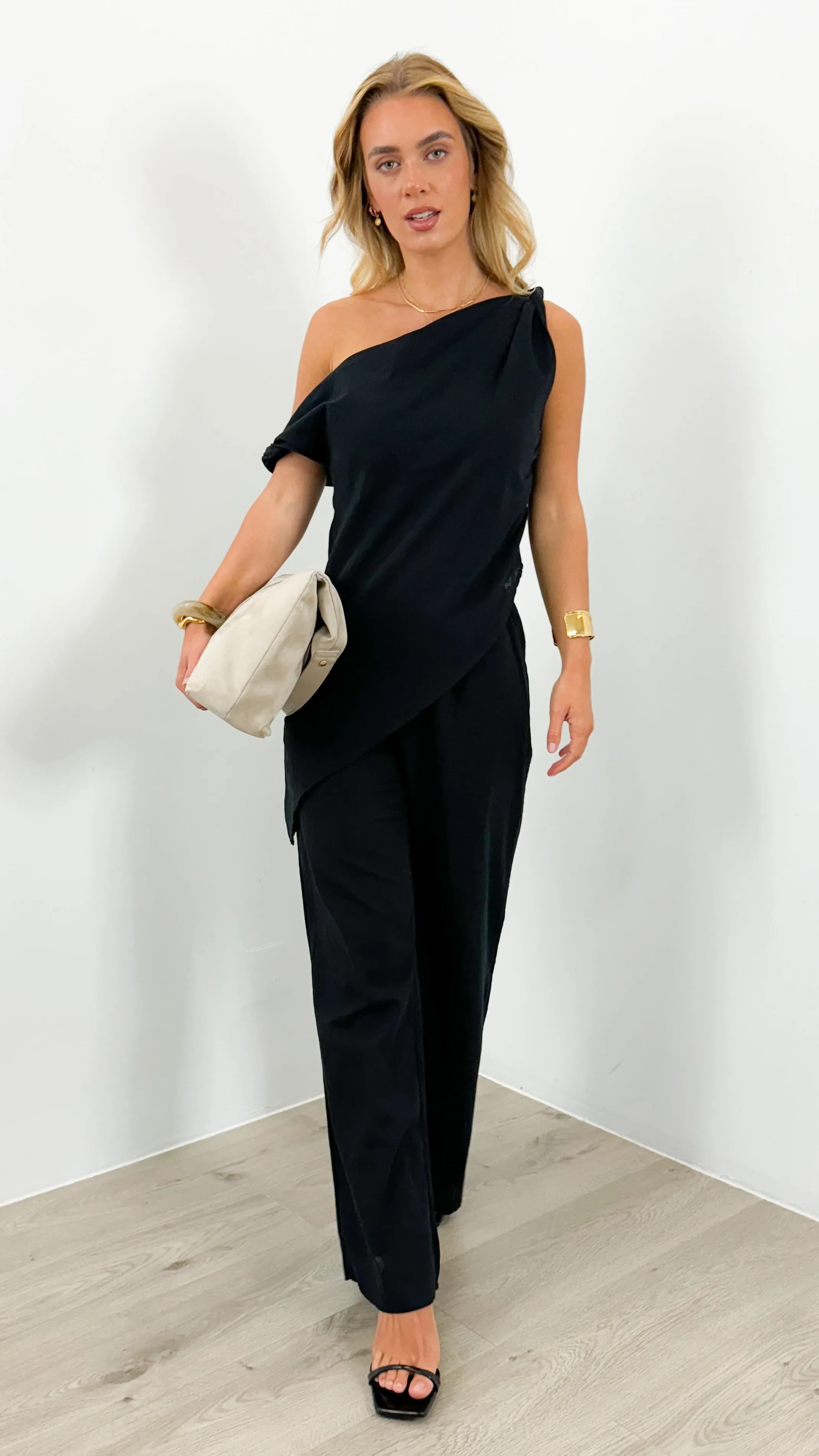 KAI LINEN LOOK SET- BLACK