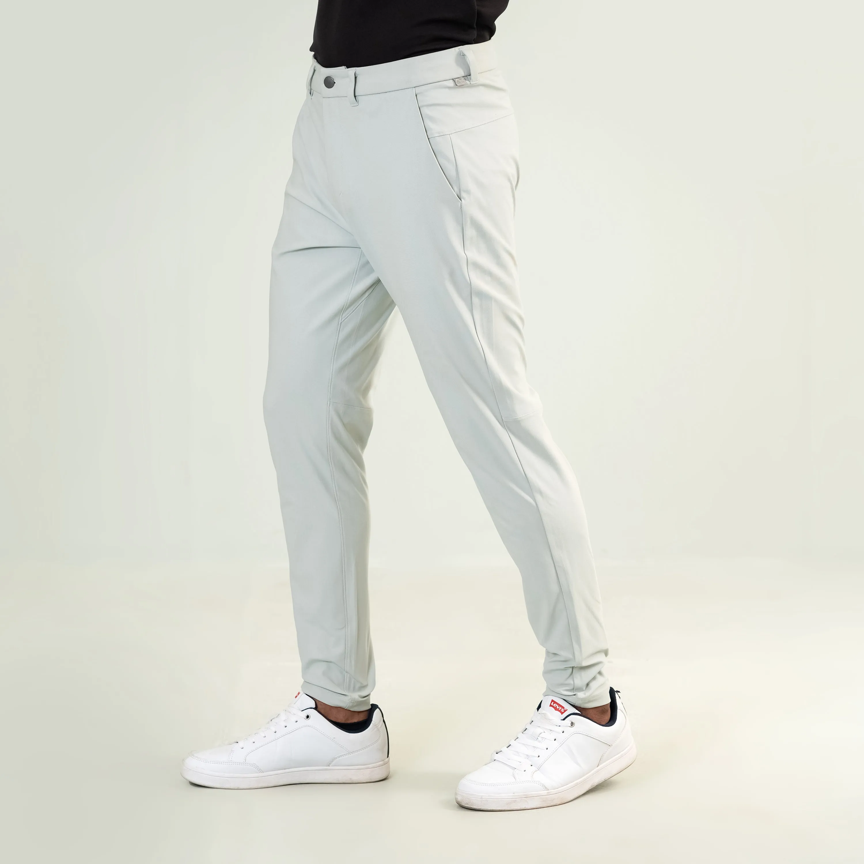Legendary Classic Tapered Pant