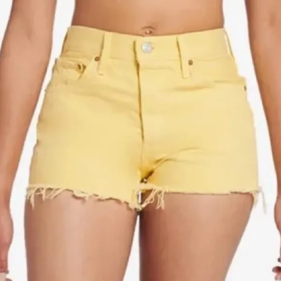 Levi's 501 Women's Yellow Denim High Rise Shorts size 28