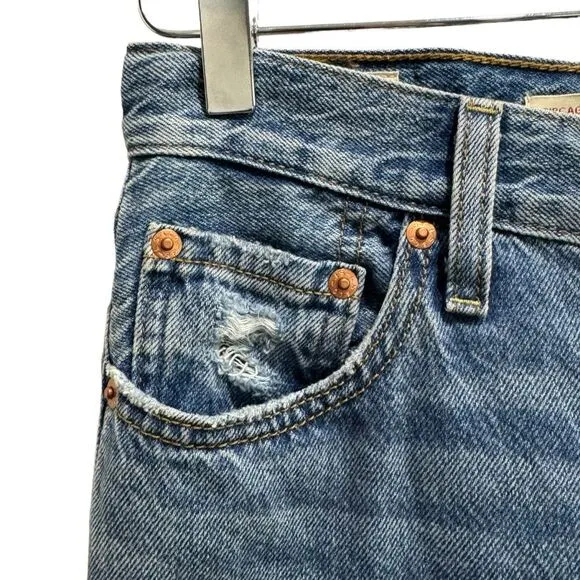 Levi's Ribcage Straight Ankle Jeans Size 24 Button fly distressed