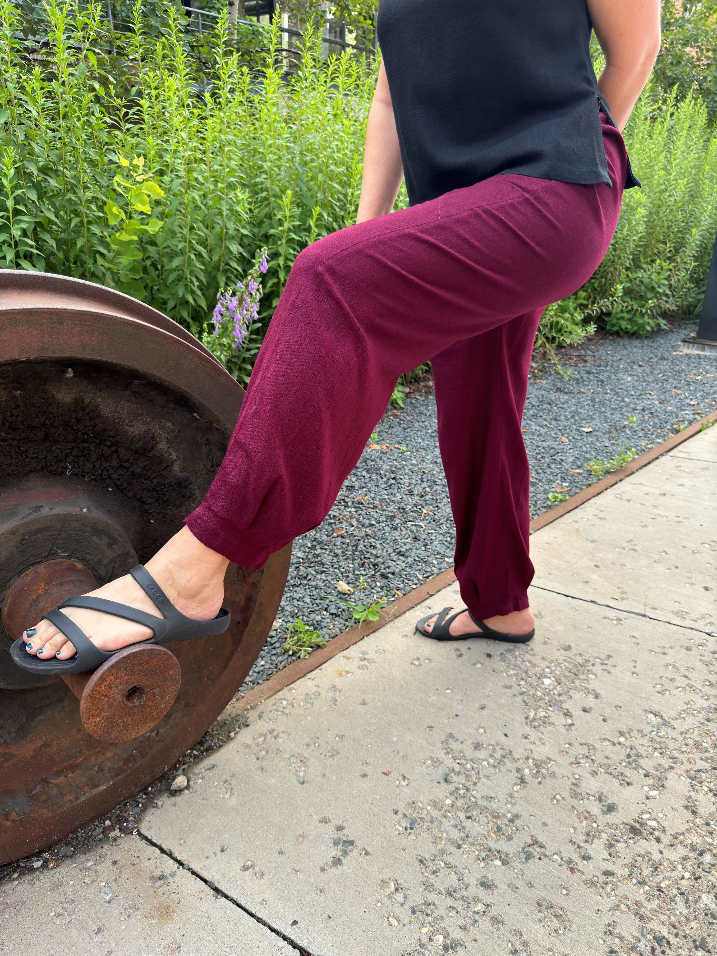 Linen Tapered Pants