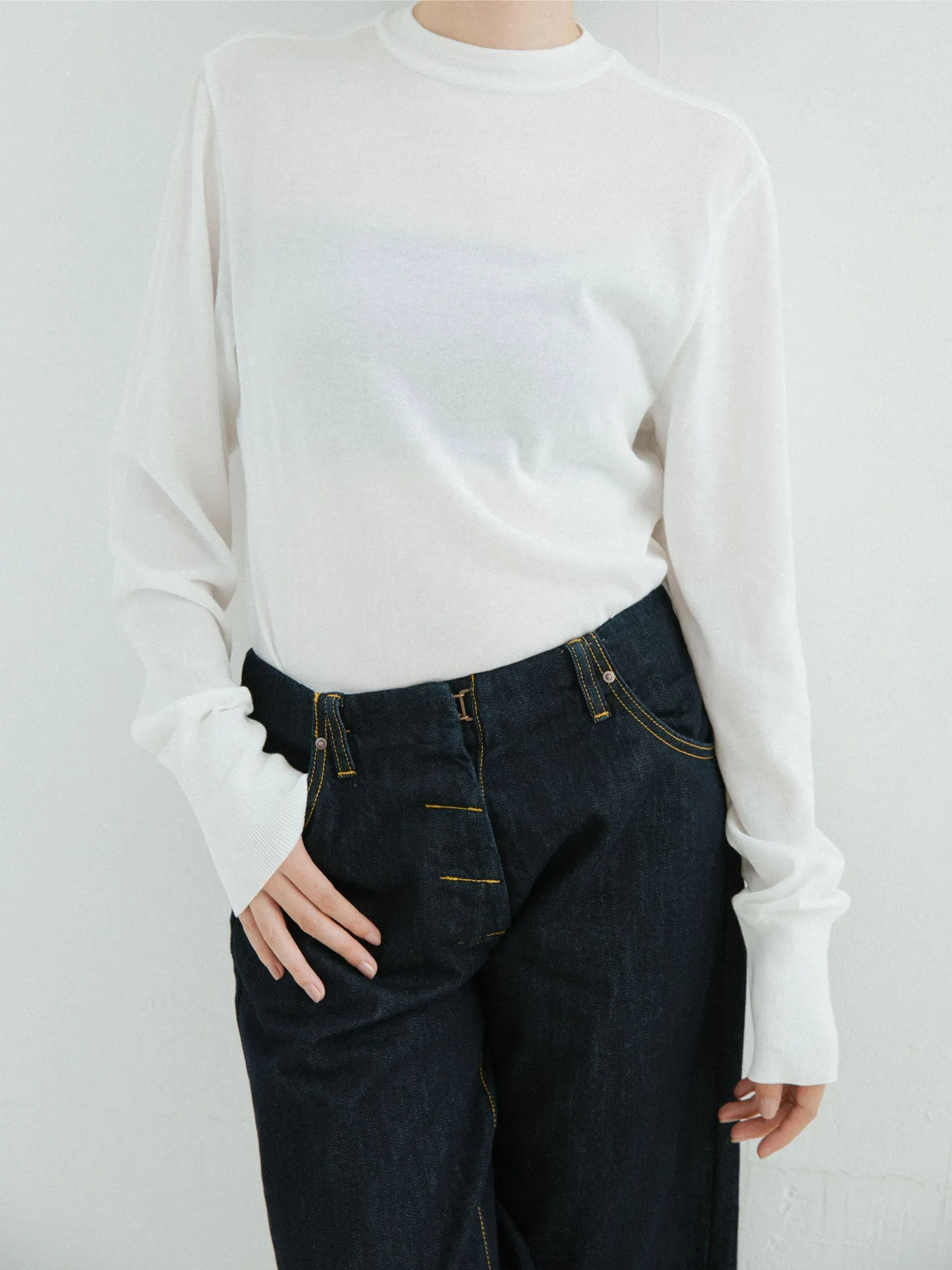 LOW RISE WIDE PANTS