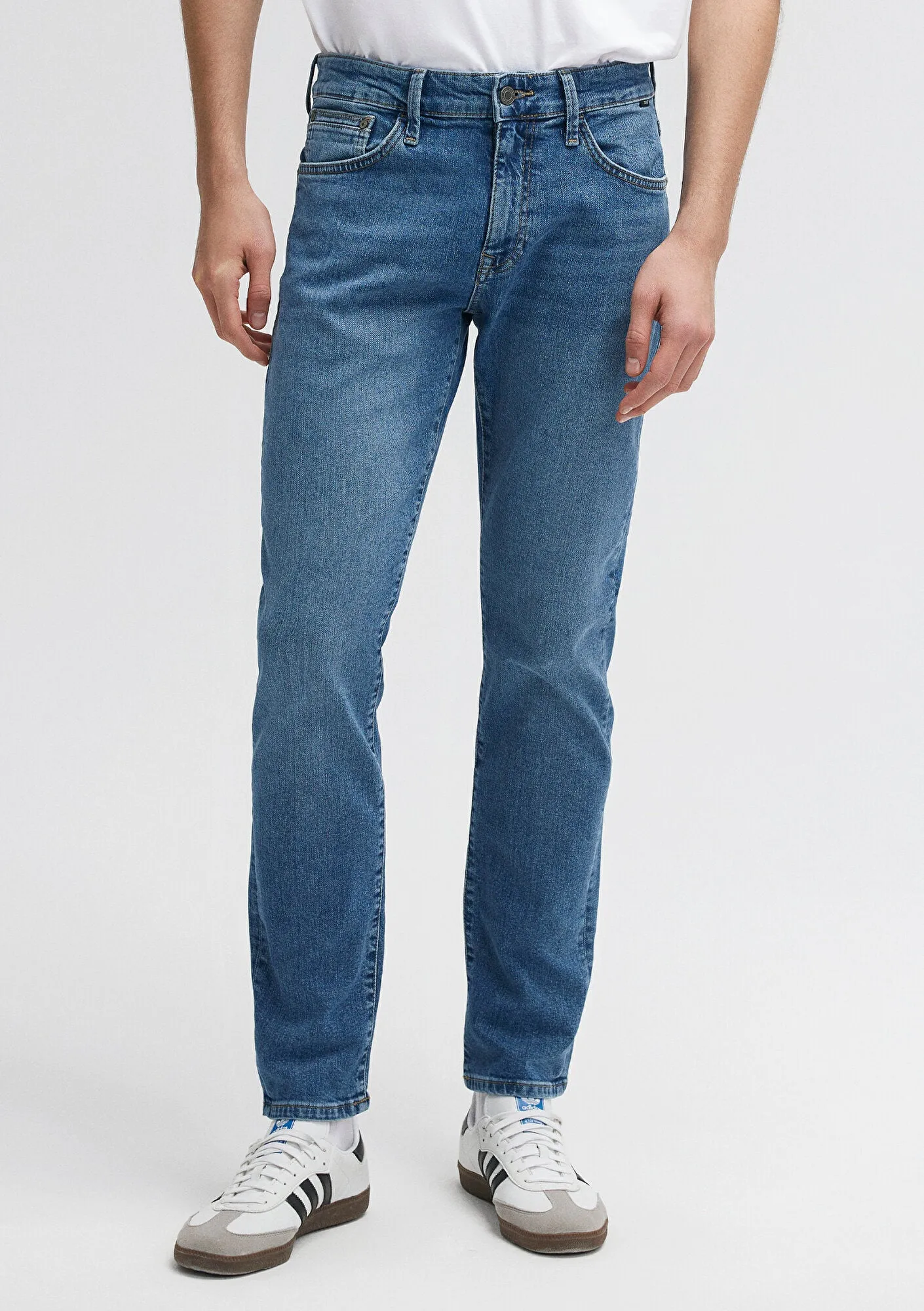 Marcus Light Brushed 90s Comfort Jean Pants