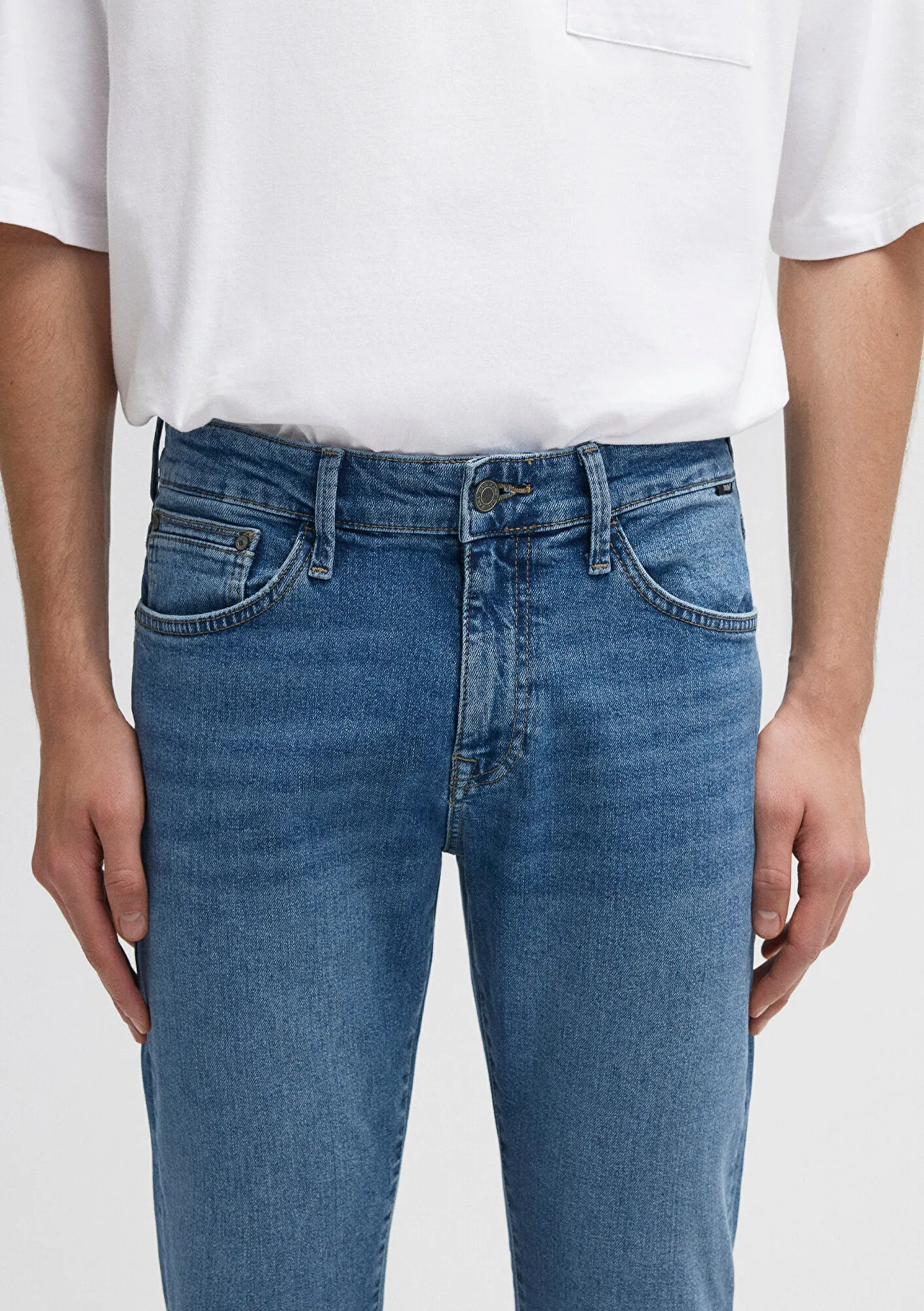 Marcus Light Brushed 90s Comfort Jean Pants