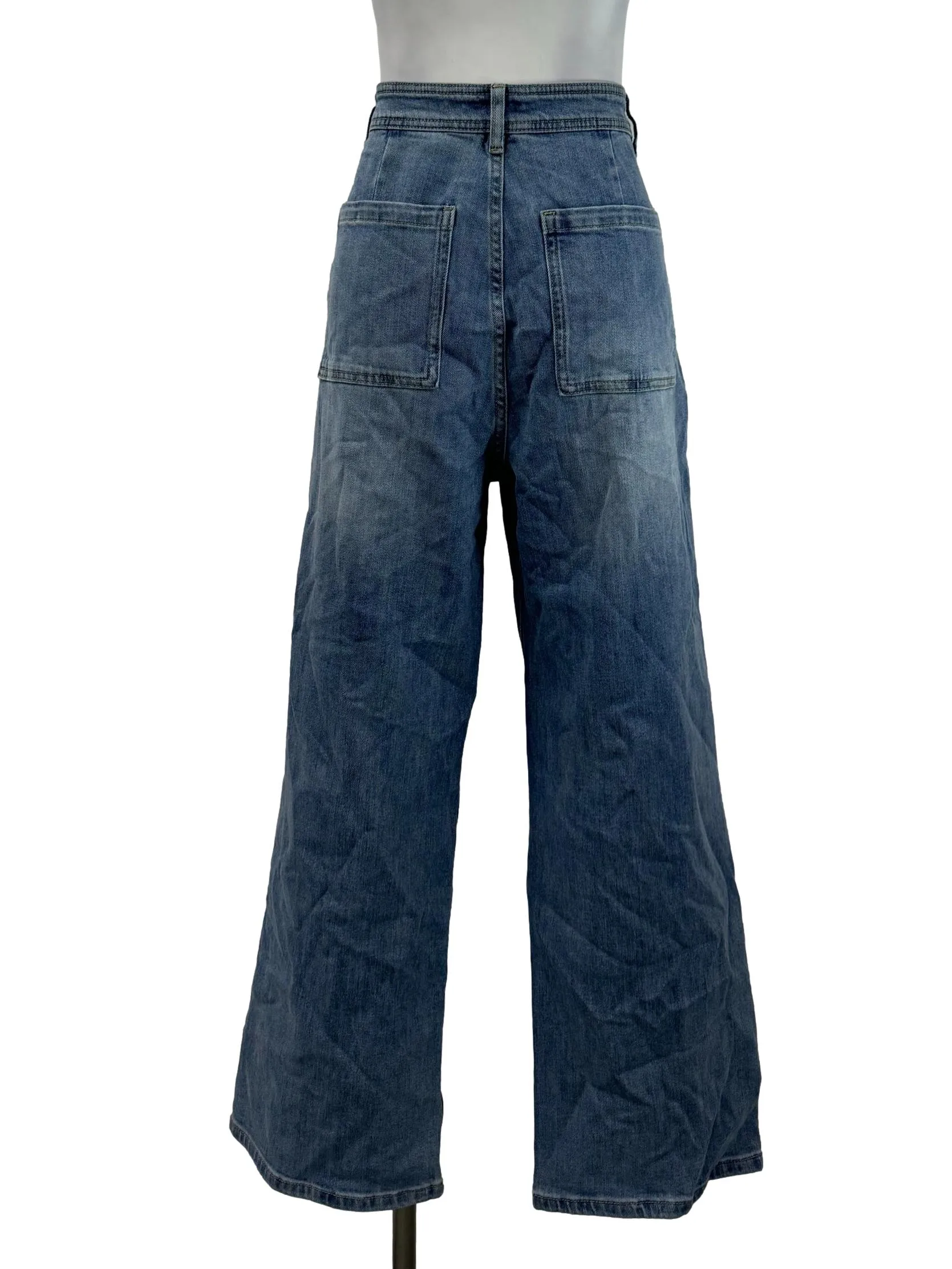Medium Washed Straight Jeans