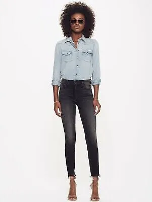 Mother “high waisted looker ankle fray” jeans - 26