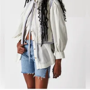 NWT EDWIN Jeans Cai Shorts 7&quot; in Sense Sz 30 $138
