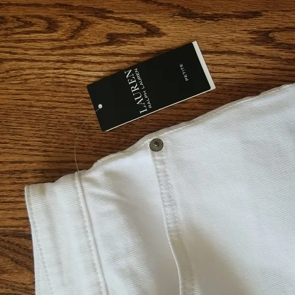 NWT LAUREN Ralph Lauren shorts