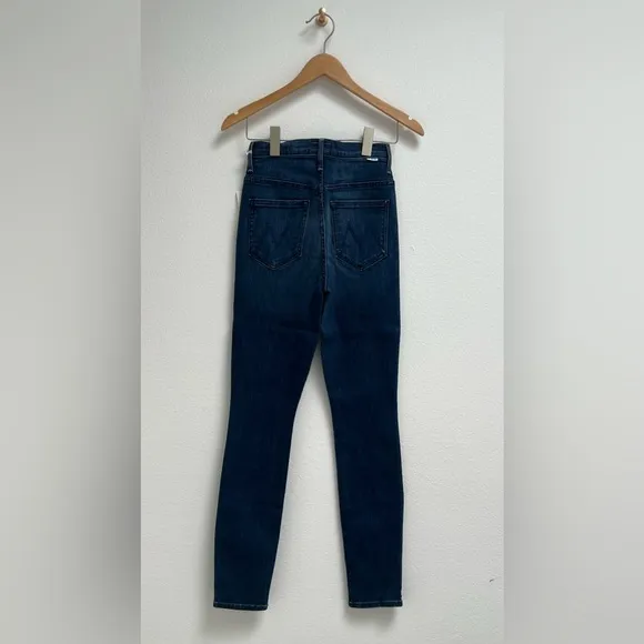 NWT - Mother Denim High Waisted Hoover, Size 25, Wash Anchor Point