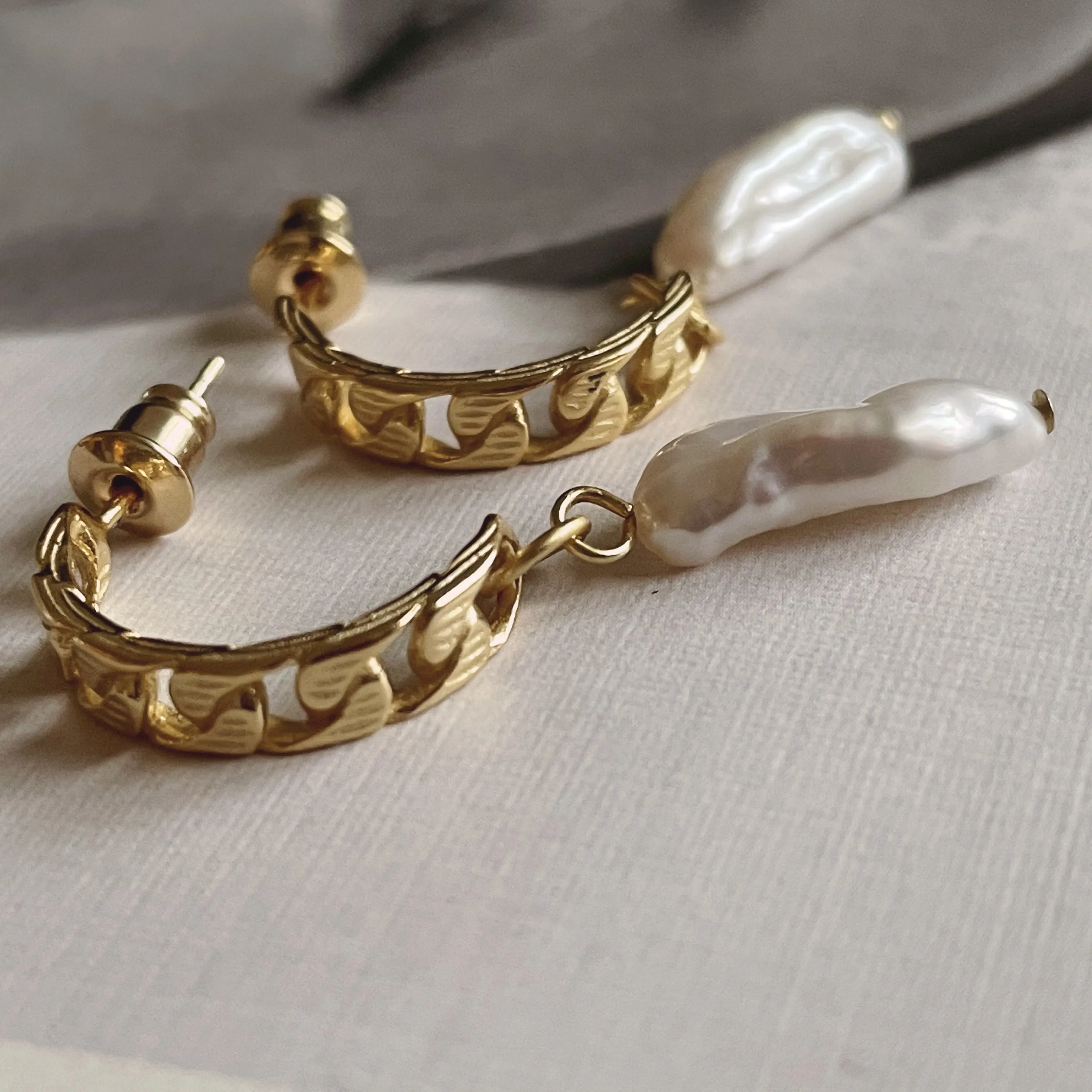 Pearl Drop Earrings