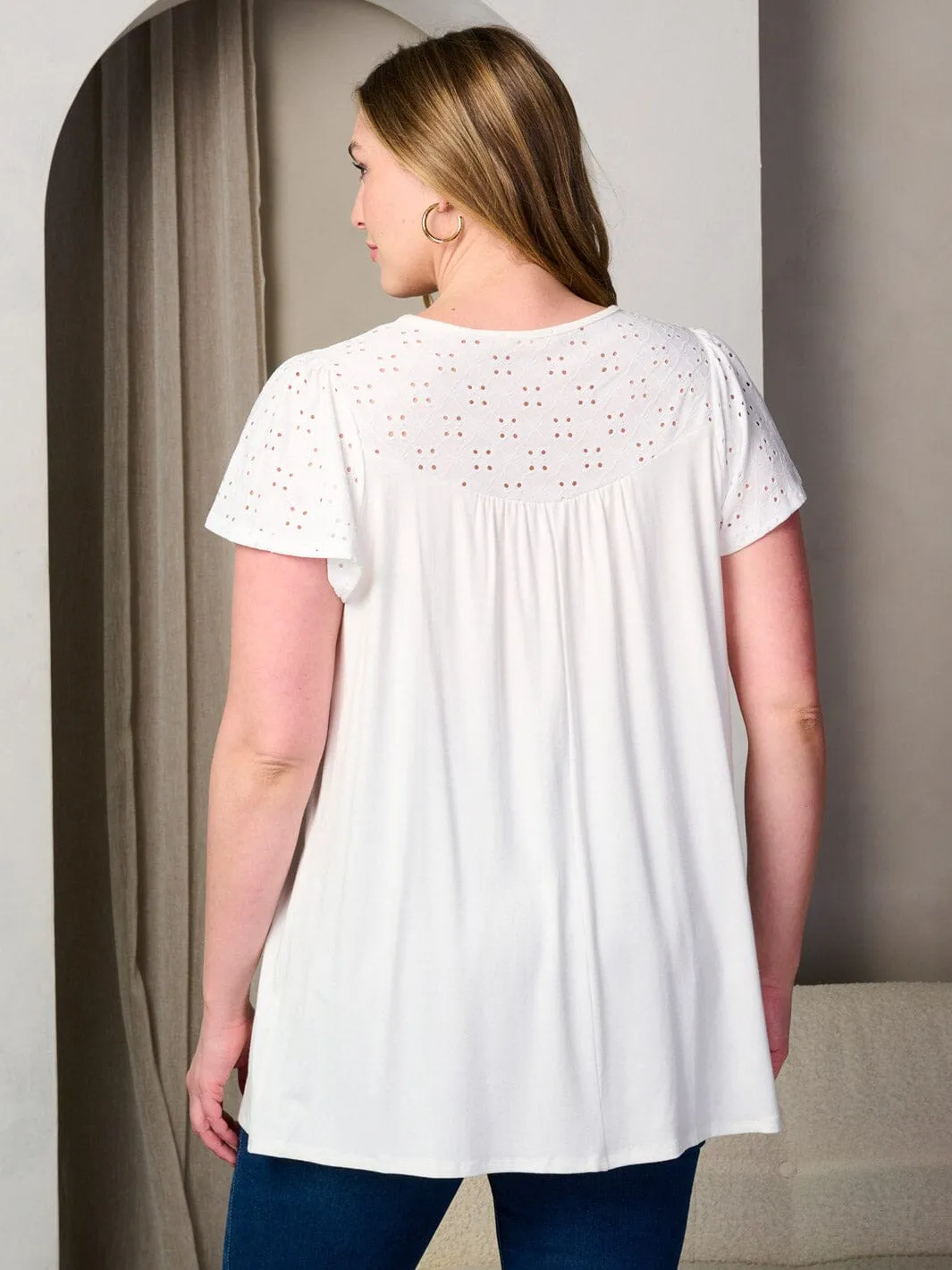 PLUS SIZE SHORT SLEEVE EYELET TUNIC BLOUSE TOP