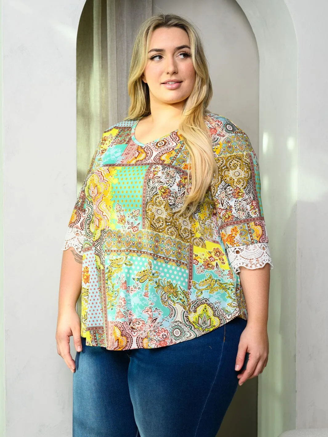PLUS SIZE SHORT SLEEVE MULTI PRINT TUNIC TOP