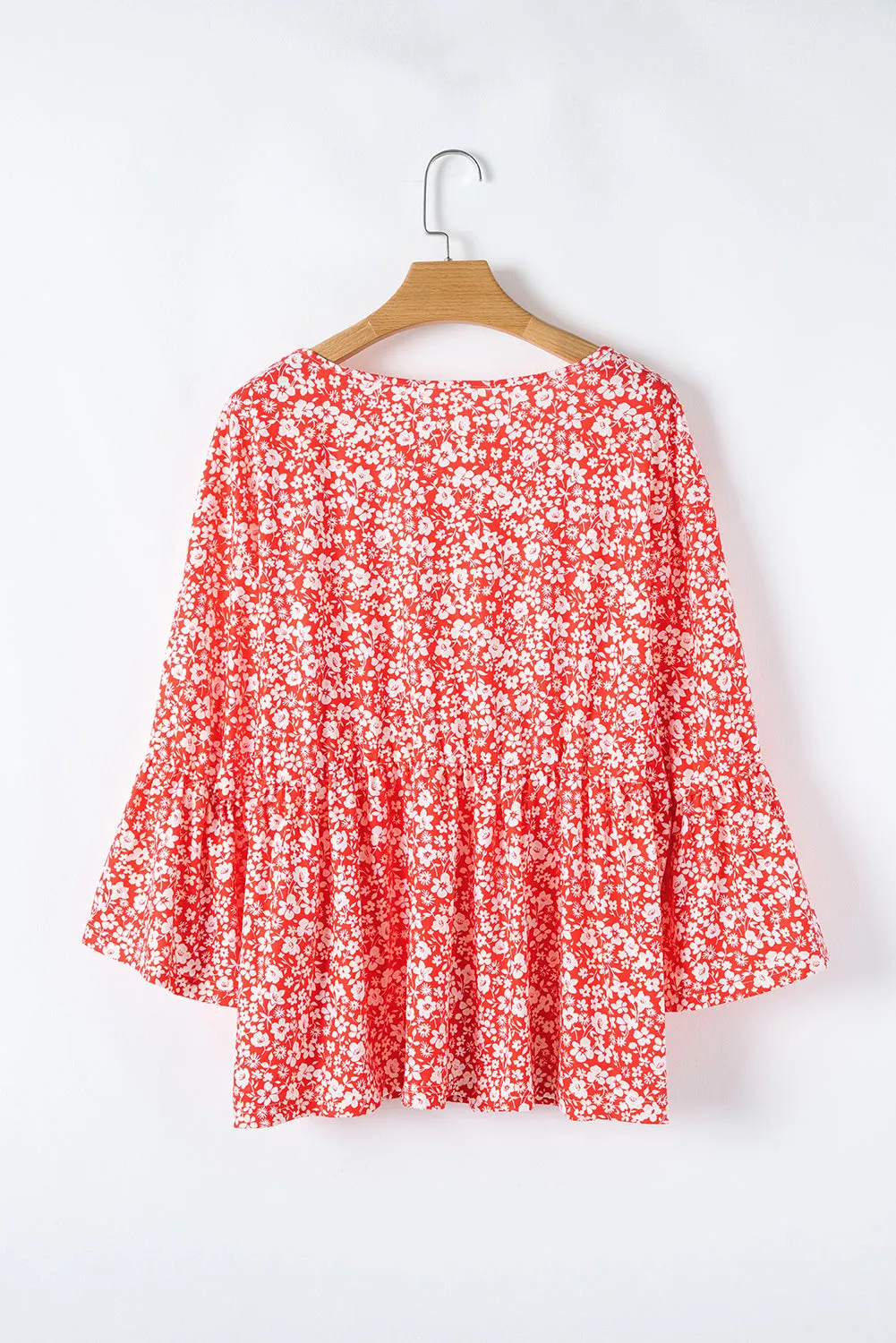 Red Plus Size Floral V Neck Flared Bracelet Sleeve Blouse