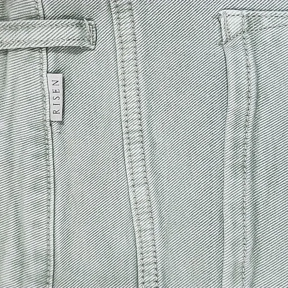Risen 💚NWOT💚 Denim Shorts Frayed Distressed Shark Bites XL EUC